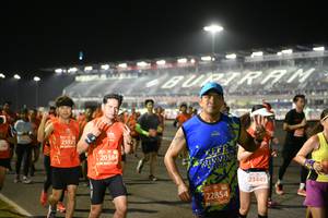 BIB: 244, 25921, 20384, 23449, 22854
                            <button type="button" onclick="openModal(10667117)" class="btn btn-primary btn-sm float-right btn-popup" data-toggle="modal" data-target=".modal-high-quality">
                        <i class="fas fa-shopping-cart"></i> Add to Cart
                    </button>
                                            <button type="button" onclick="isThisMe(10667117, true)" class="btn btn-success btn-sm float-right btn-popup btn-isme hidden" data-toggle="tooltip" data-placement="bottom" title="นี่คือรูปของคุณใช่ไหม คลิกที่นี่เพื่อเอาเข้าอัลบั้ม">
                        <i class="fas fa-plus"></i> Add to album
                    </button>
                    <button type="button" onclick="isThisMe(10667117, false)" class="btn btn-warning btn-sm float-right btn-popup btn-isnotme hidden">
                        <i class="fas fa-ban"></i> Remove from album
                    </button>